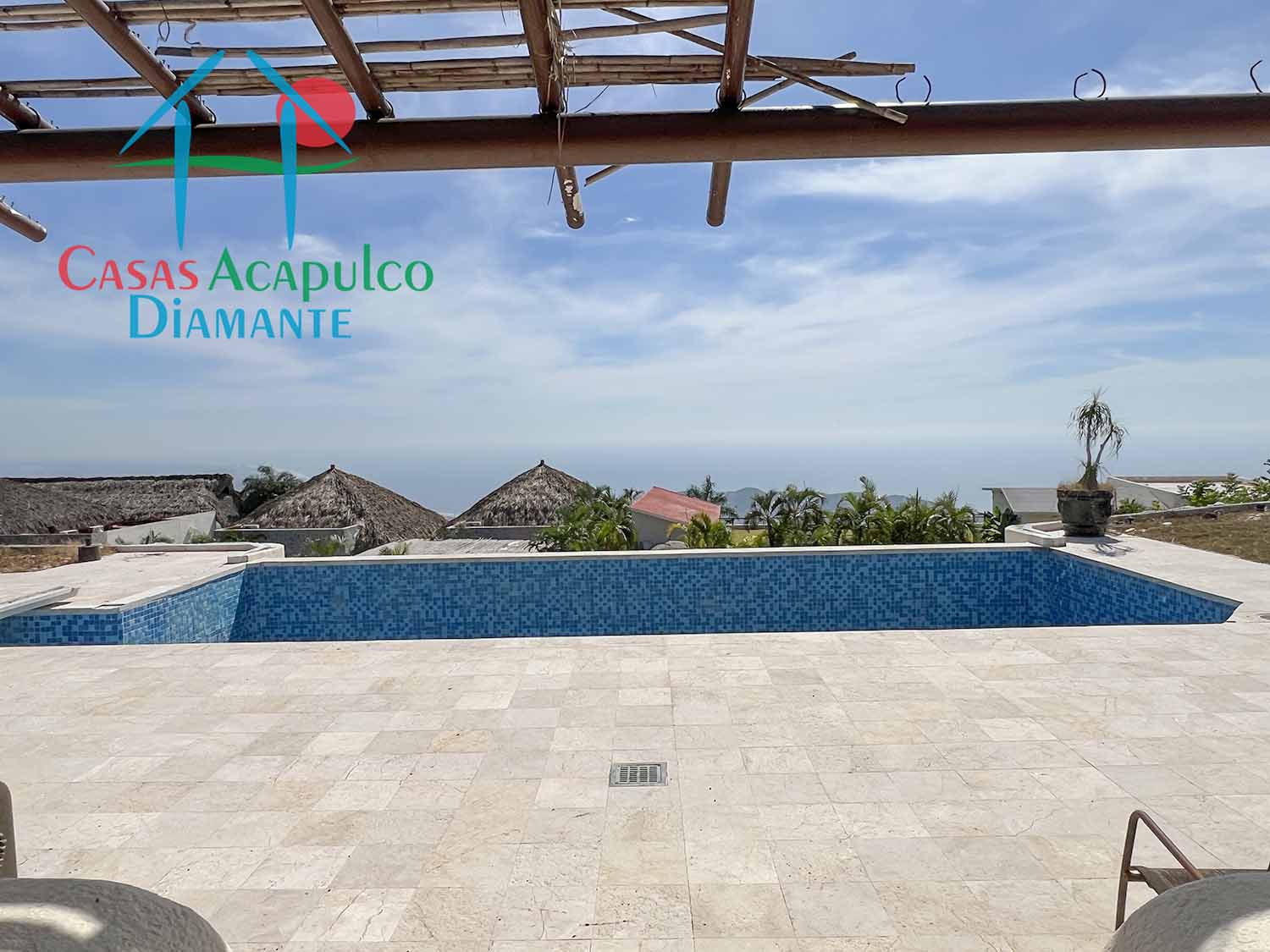 Casa Capadijos - Alberca y jardín después de Otis 5